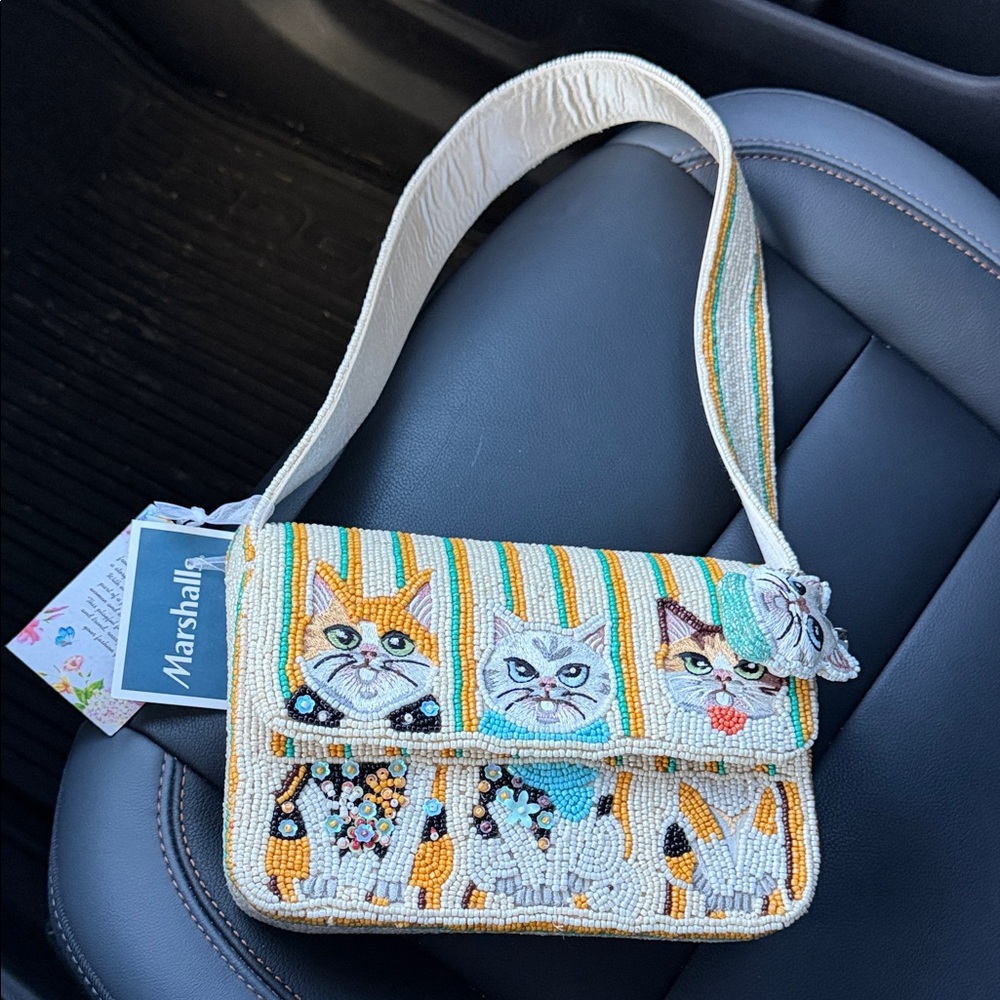 Viral Marshall’s Cat Beaded Shoulder Bag - Multicolor